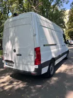 Mercedes-Benz Sprinter image 3