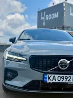 Volvo S60 image 27