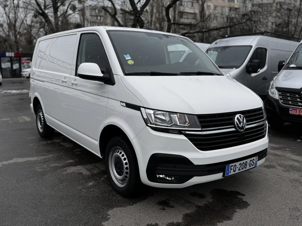 Volkswagen Transporter image 1