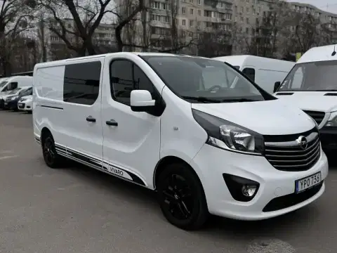 Opel Vivaro (2024-03-15T00:00:00.000Z)