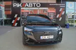 Audi Q4 image 2
