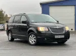 Chrysler Grand Voyager image 1