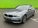 BMW 5 Series image 2