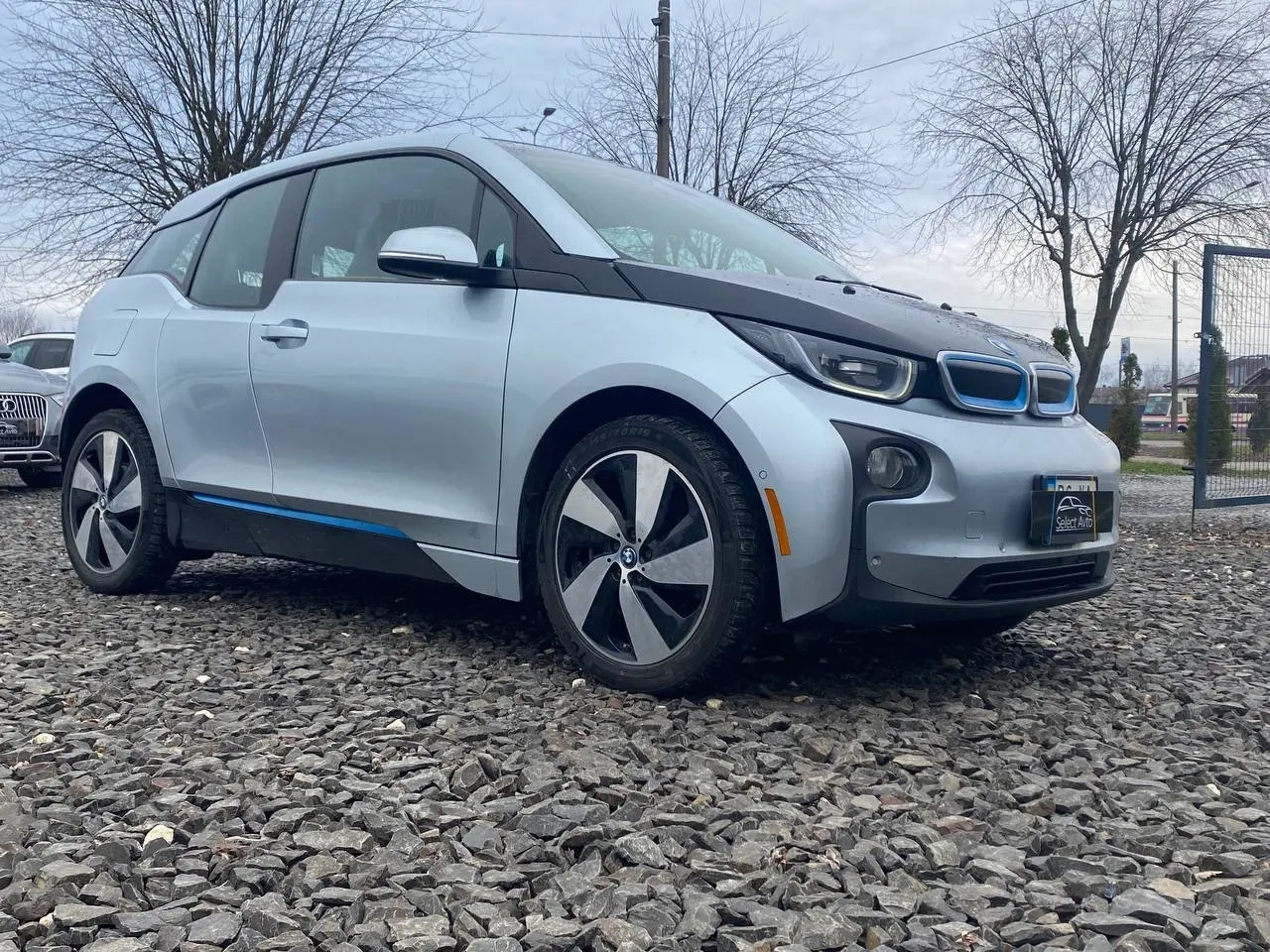 BMW i3 image 1