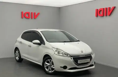 Peugeot 208 (2024-08-15T00:00:00.000Z)