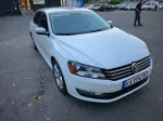 Volkswagen Passat image 1