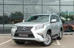 Lexus GX460 image 2