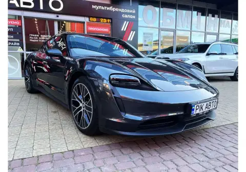 Porsche Taycan (2024-03-22T00:00:00.000Z)