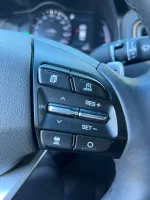 Hyundai Loniq image 26