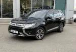 Mitsubishi Outlander image 3