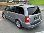 Chrysler Town&Country image 2