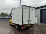 Mercedes-Benz Sprinter image 4
