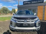 Mitsubishi Outlander image 1