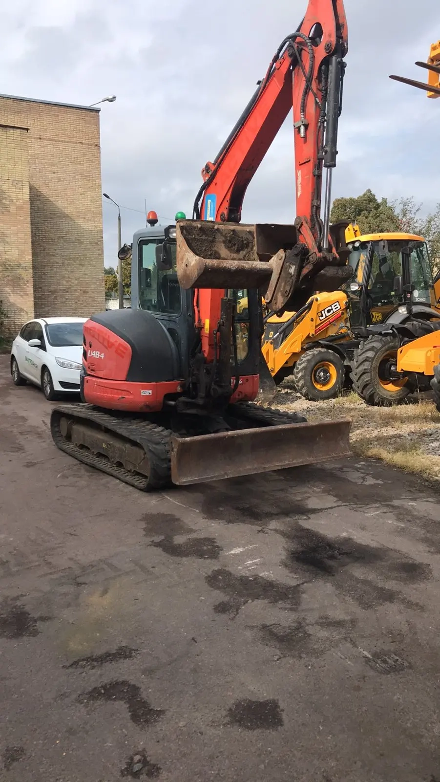 Kubota U image 1