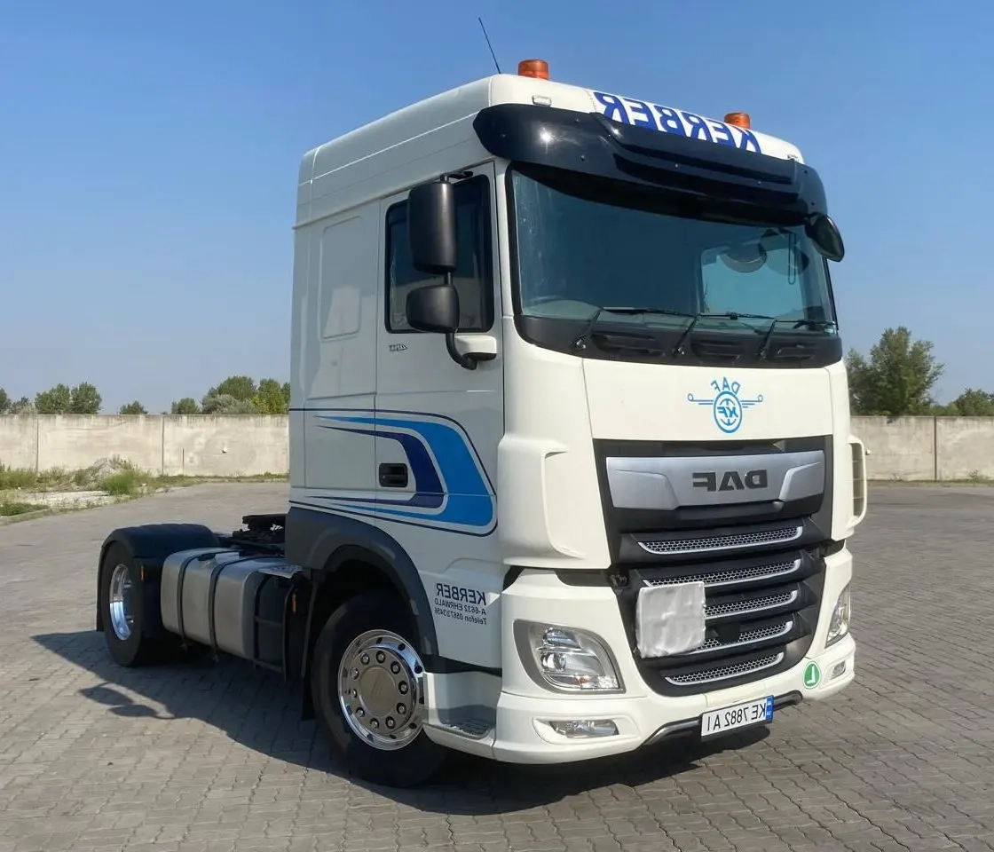DAF XF image 1