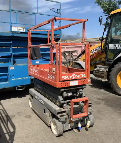 Skyjack SJ3219 (2024-07-01T00:00:00.000Z)
