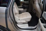 Lincoln Navigator image 12