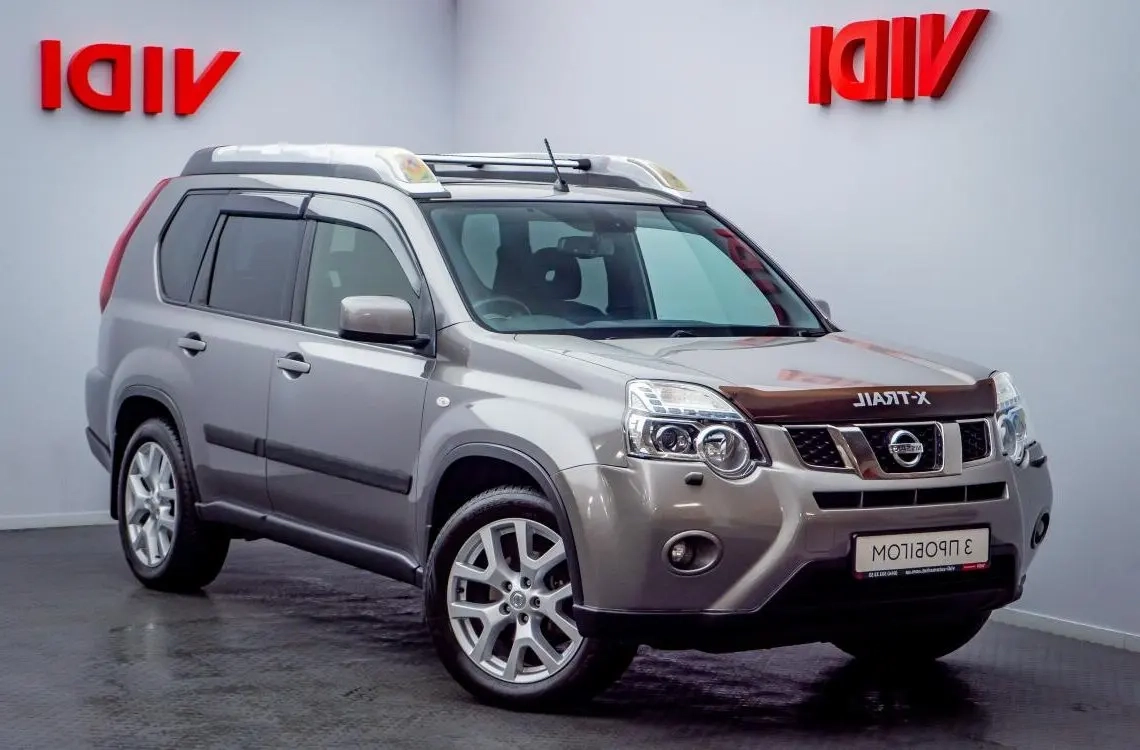 Nissan X-Trail image 1