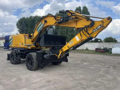 JCB JS145 (2024-04-10T00:00:00.000Z)