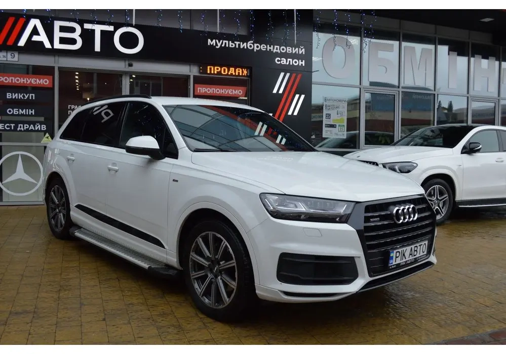 Audi Audi Q7 image 1