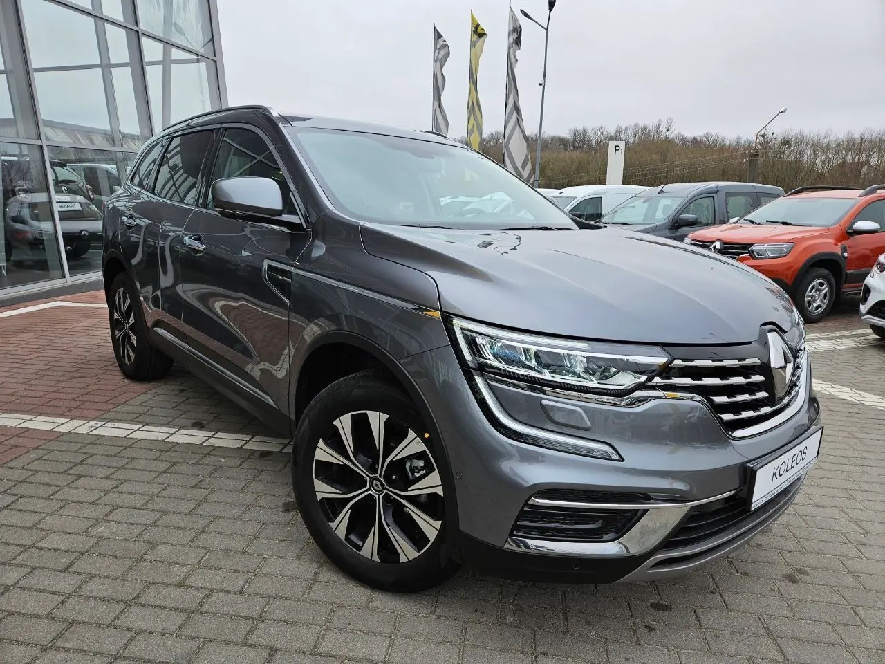 Renault Koleos image 1