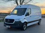 Mercedes-Benz Sprinter image 2