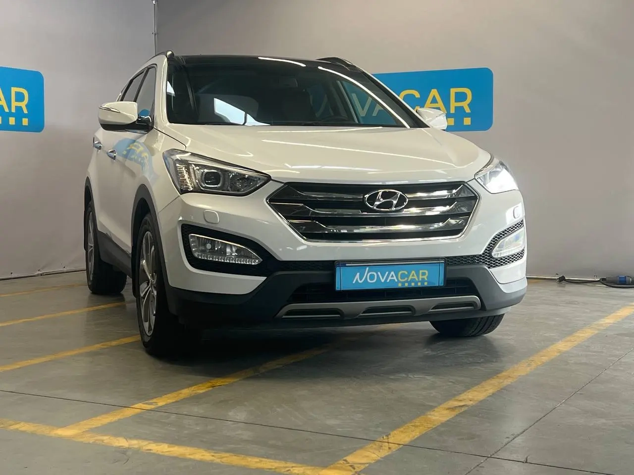Hyundai Santa Fe image 1
